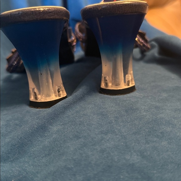 Her Party Collection Elegant blue Beaded Heels size 39 with ombré blue heel. - Picture 2 of 7